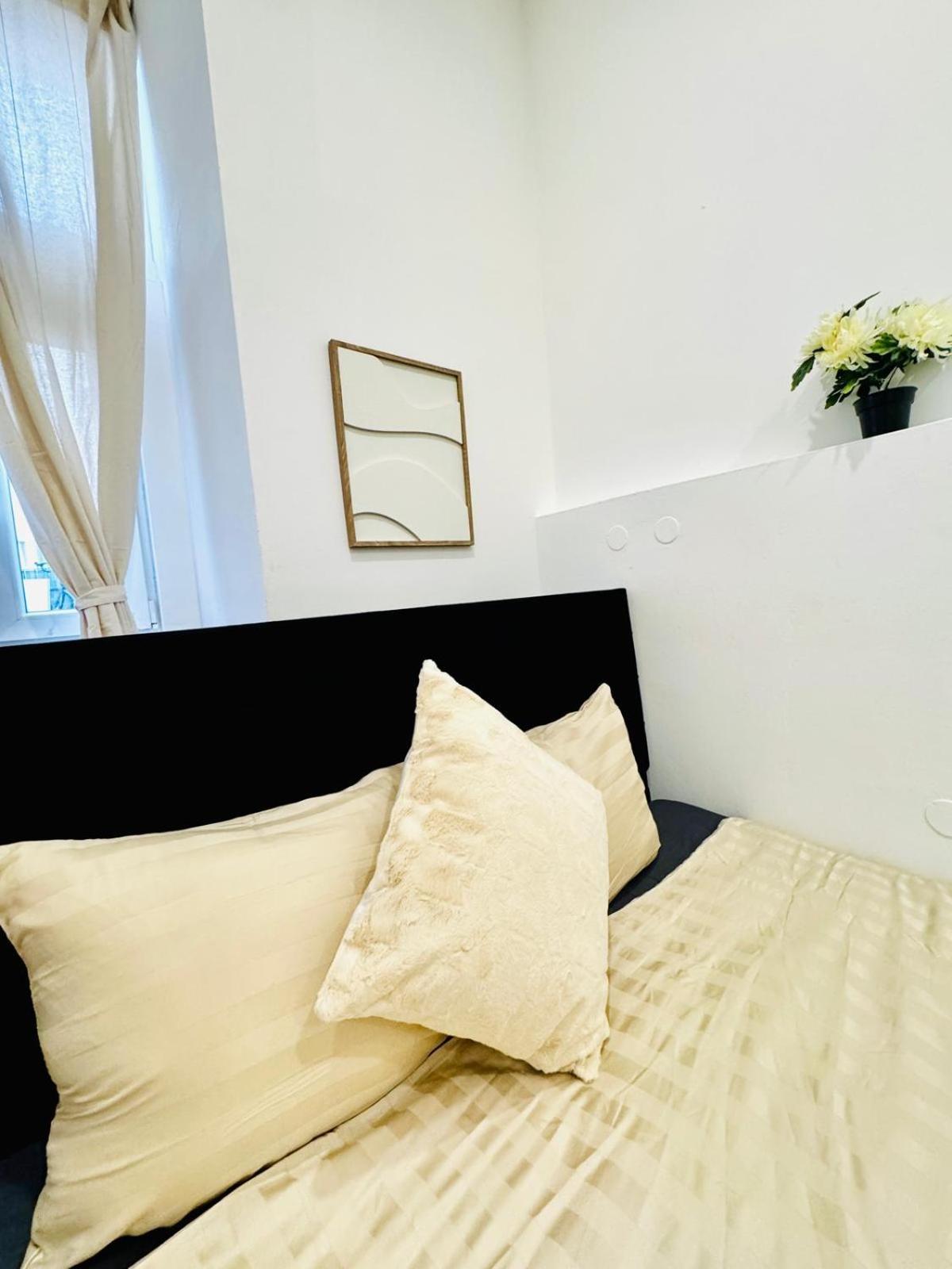 Apartment Elegant 5-br Shared Ideal For Groups & Families Vienna